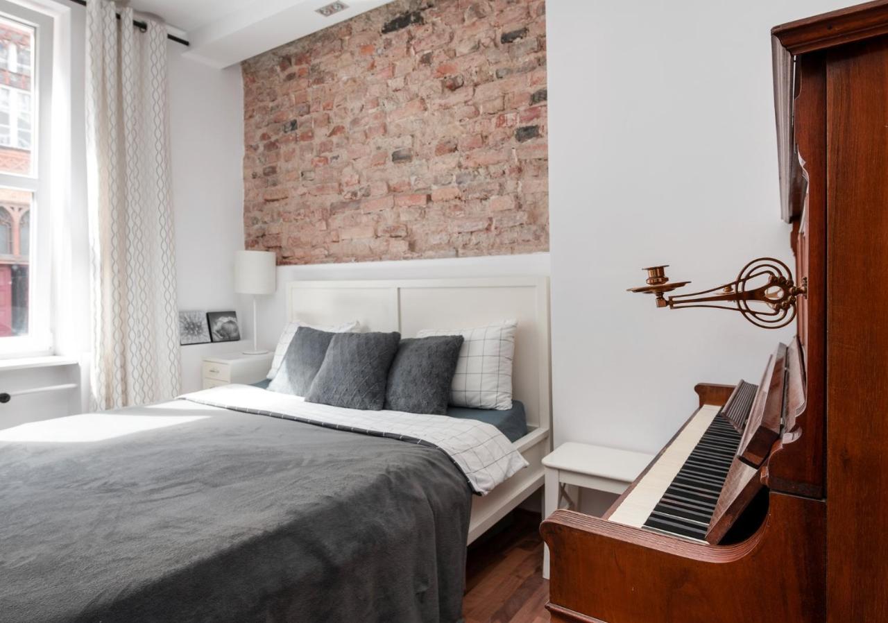 Piano Apartment W Sercu Starego Miasta Гданськ Екстер'єр фото